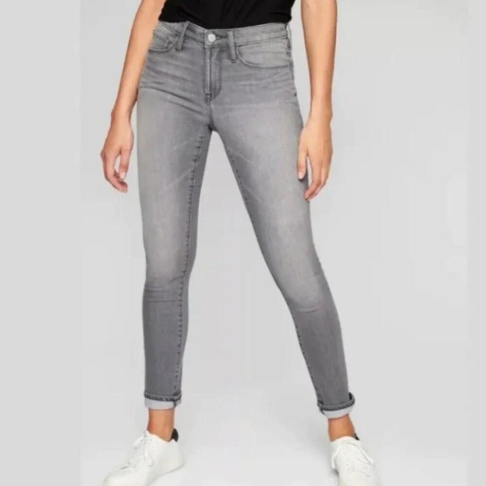 Athleta Women's Sculptek Ultra Sinny Gray Wash Jeans Size 6